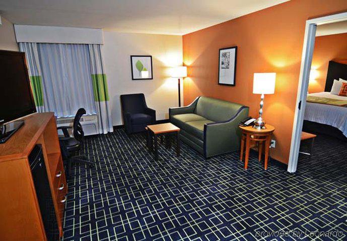 Fairfield Inn&Suites Anaheim North Buena Park Zimmer foto